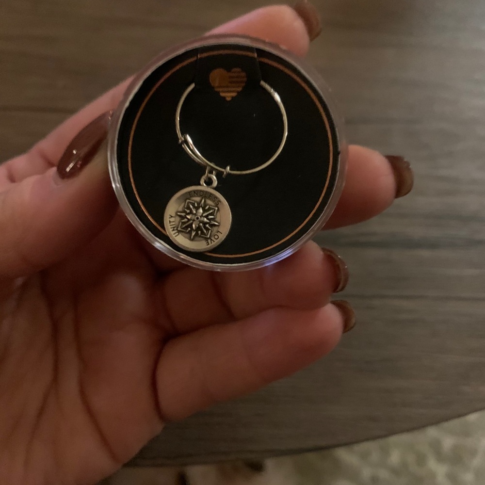 Brand new Alex and Ani expandable  ring